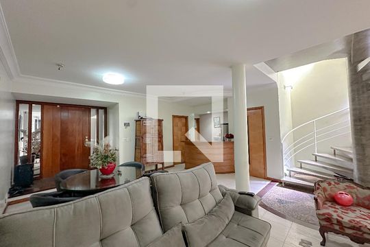 Sala de casa à venda com 3 quartos, 399m² em Barra Funda, São Paulo