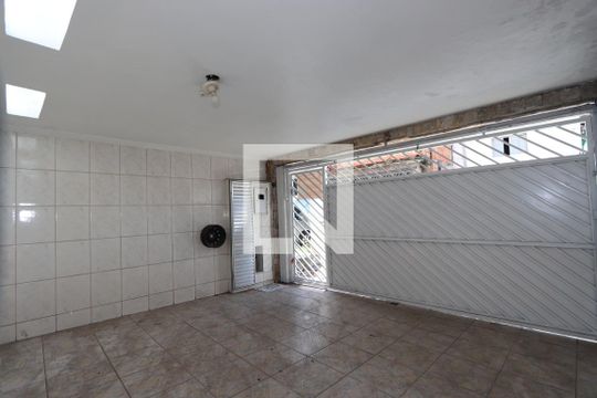 Garagem de casa à venda com 4 quartos, 135m² em Vila Nova, São Paulo