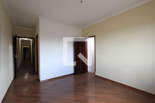 Suíte de casa à venda com 4 quartos, 135m² em Vila Nova, São Paulo