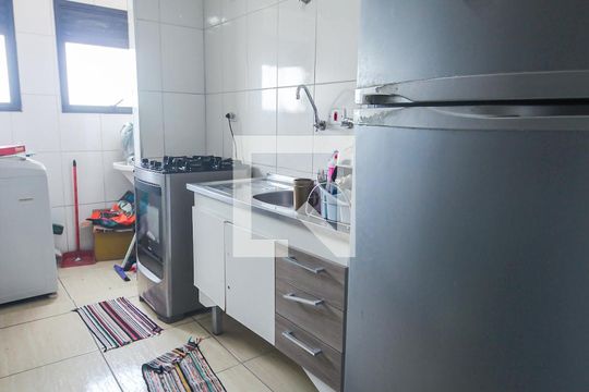 Cozinha e Área de Serviço de apartamento à venda com 2 quartos, 53m² em Jardim Monte Alegre, Taboão da Serra