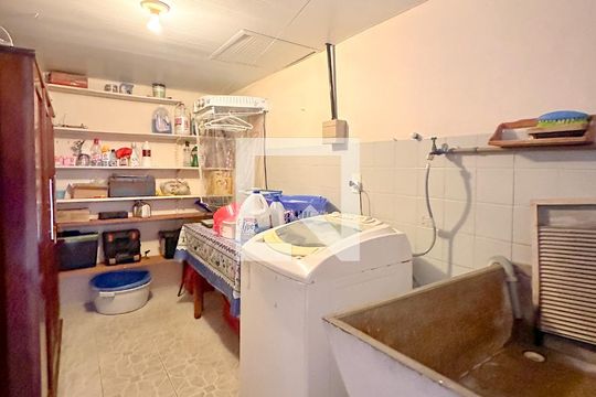 Lavanderia de casa para alugar com 3 quartos, 138m² em Areias, São José