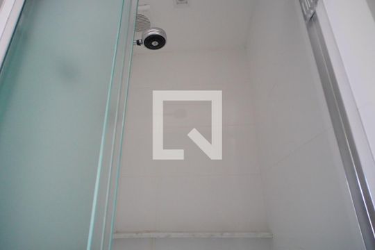 Banheiro de apartamento para alugar com 1 quarto, 73m² em Centro Histórico, Porto Alegre