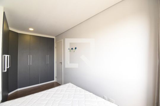 Quarto 1 de apartamento para alugar com 2 quartos, 55m² em Santo Antônio, São José dos Pinhais