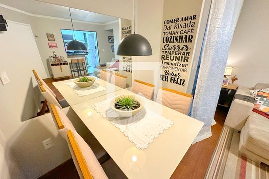 Sala de Jantar de apartamento para alugar com 2 quartos, 70m² em Barreiros, São José