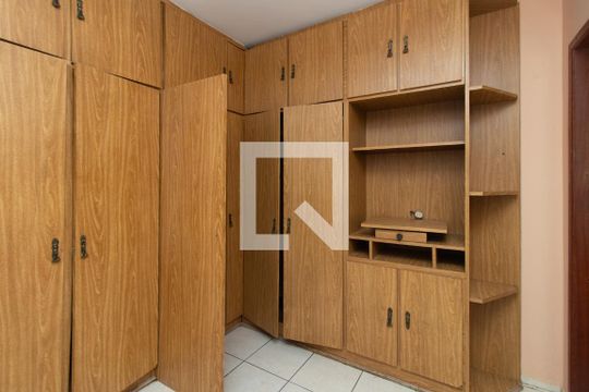 Quarto de apartamento à venda com 1 quarto, 40m² em Centro Histórico, Porto Alegre