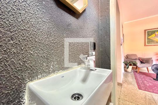 Lavabo de casa à venda com 3 quartos, 350m² em Parque Jabaquara, São Paulo