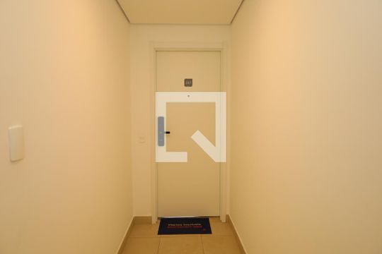 Área comum - Saguão do andar de apartamento para alugar com 2 quartos, 32m² em Fazenda Aricanduva, São Paulo
