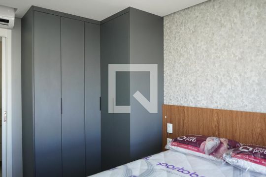 Suite de apartamento à venda com 2 quartos, 68m² em Quarta Parada, São Paulo