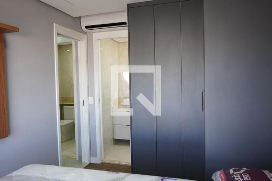 Suite de apartamento à venda com 2 quartos, 68m² em Quarta Parada, São Paulo