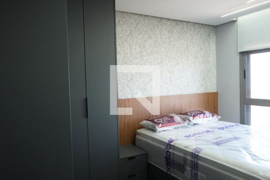 Suite de apartamento à venda com 2 quartos, 68m² em Quarta Parada, São Paulo