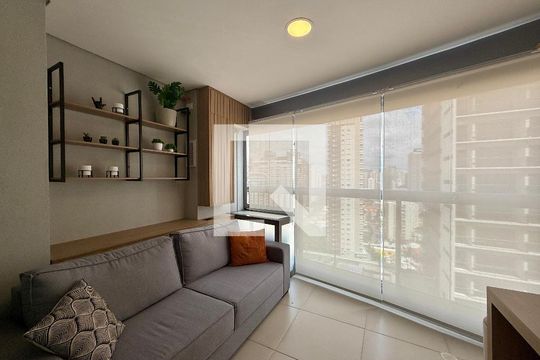 Sala  de kitnet/studio à venda com 0 quarto, 32m² em Jardim das Acacias, São Paulo