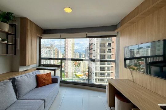 Sala  de kitnet/studio à venda com 0 quarto, 32m² em Jardim das Acacias, São Paulo