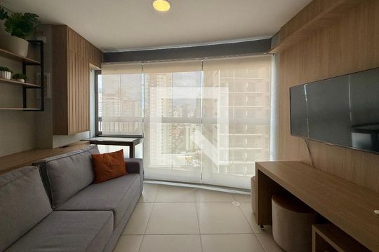 Sala  de kitnet/studio à venda com 0 quarto, 32m² em Jardim das Acacias, São Paulo
