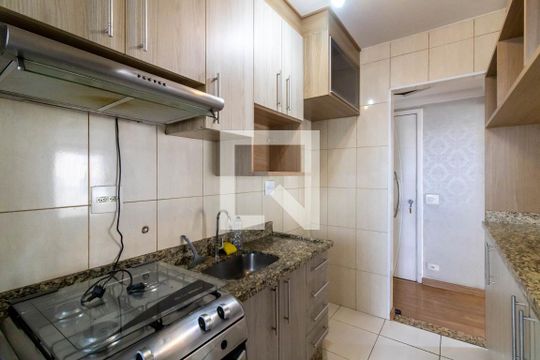 Cozinha de apartamento para alugar com 3 quartos, 63m² em Ponte Grande, Guarulhos