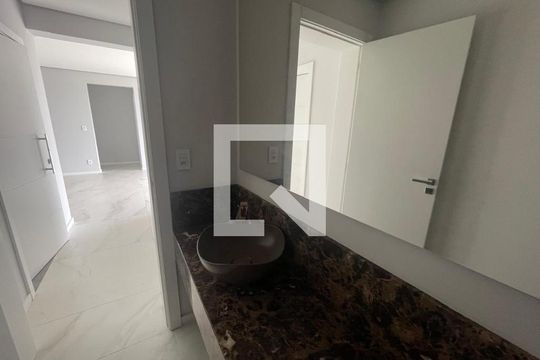 Lavabo de apartamento à venda com 3 quartos, 140m² em Morro do Espelho, São Leopoldo