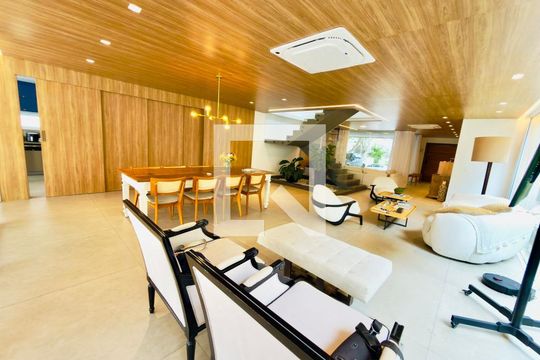 Sala de casa de condomínio à venda com 4 quartos, 385m² em Colinas da Anhanguera, Santana de Parnaíba