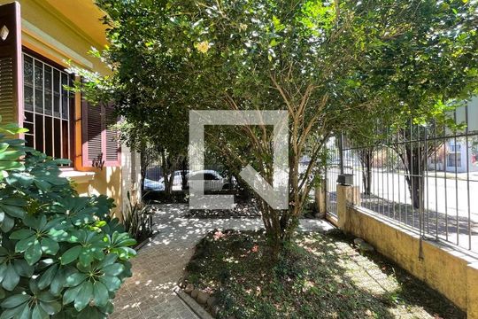 Casa à venda com 4 quartos, 206m² em Rio Branco, Novo Hamburgo