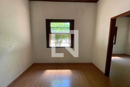 Casa à venda com 4 quartos, 206m² em Rio Branco, Novo Hamburgo