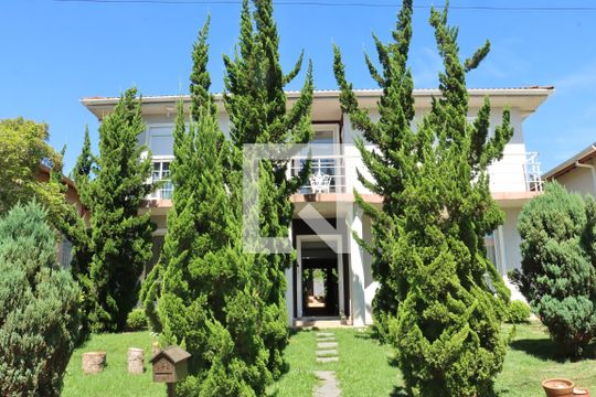 Casa de Condomínio para alugar com 4 quartos, 300m² em Chácara do Remanso Gl Um, Cotia