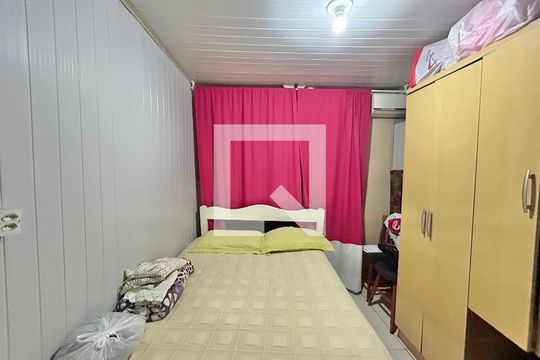 Quarto de casa à venda com 6 quartos, 360m² em Canudos, Novo Hamburgo