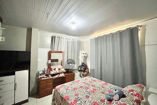 Quarto de casa à venda com 6 quartos, 360m² em Canudos, Novo Hamburgo