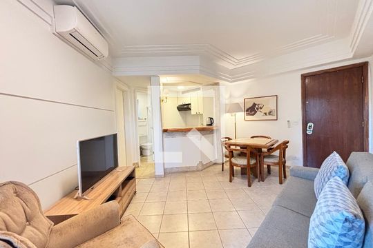 Sala de apartamento à venda com 1 quarto, 43m² em Jardim Paulistano, São Paulo