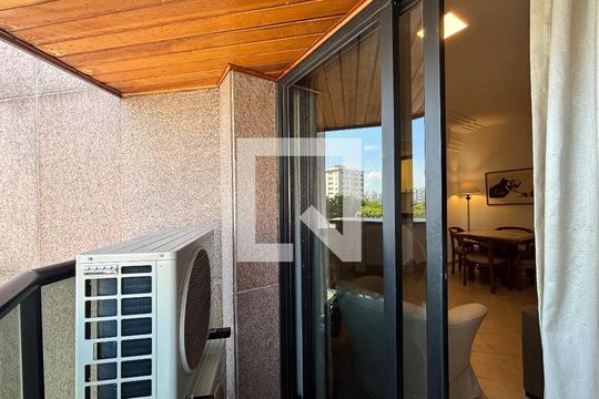 Varanda de apartamento à venda com 1 quarto, 43m² em Jardim Paulistano, São Paulo