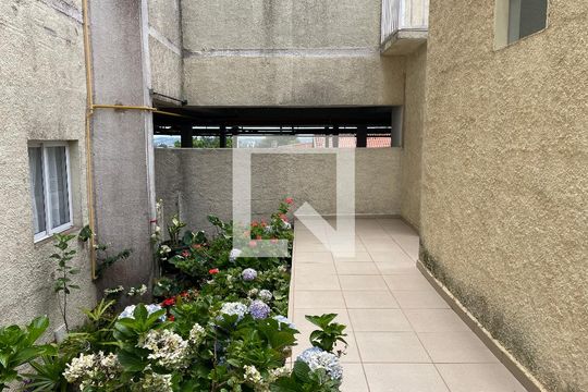 Condomínio de apartamento para alugar com 2 quartos, 50m² em Parque Turiguara, Cotia