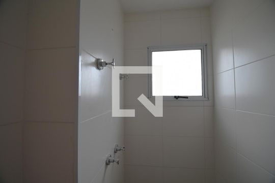 Banheiro Social de apartamento para alugar com 2 quartos, 66m² em Vila Industrial (campinas), Campinas