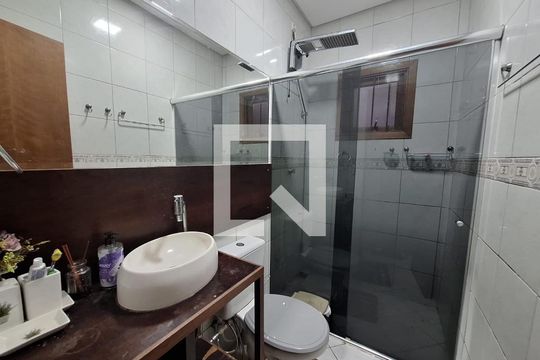 Casa à venda com 3 quartos, 80m² em Guajuviras, Canoas