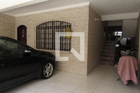 Garagem de casa à venda com 4 quartos, 450m² em Santa Maria, Osasco