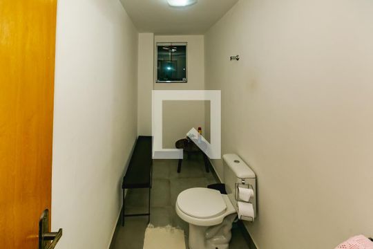 Casa à venda com 2 quartos, 167m² em Ouro Preto, Belo Horizonte