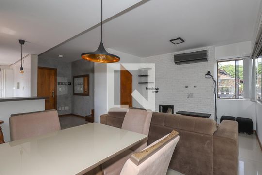 Sala de apartamento para alugar com 2 quartos, 81m² em Passo D’areia, Porto Alegre