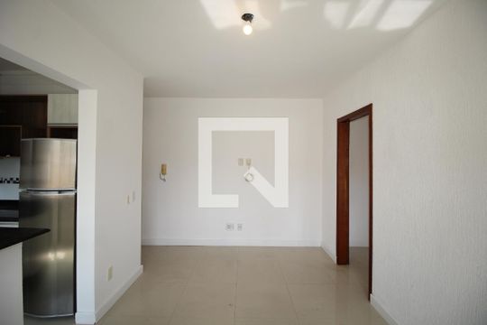 Sala de apartamento à venda com 1 quarto, 55m² em Jardim do Salso, Porto Alegre