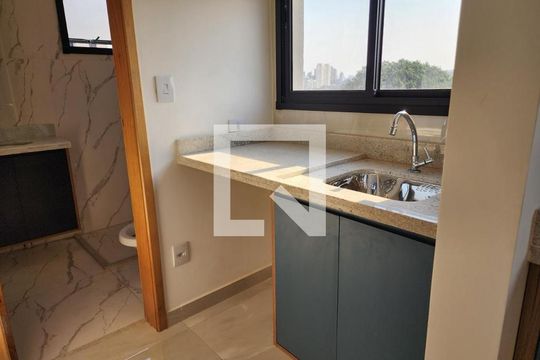Kitnet/Studio para alugar com 1 quarto, 27m² em Vila Moinho Velho, São Paulo