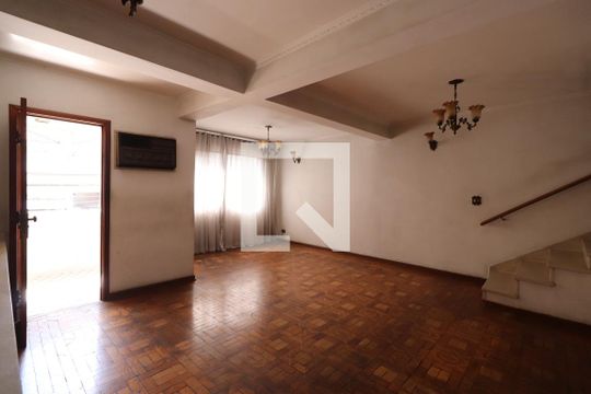 Sala de casa à venda com 3 quartos, 285m² em Cidade Mãe do Céu, São Paulo