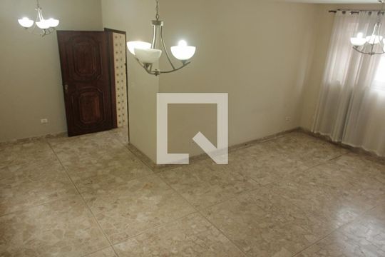 Sala de casa para alugar com 4 quartos, 252m² em Aparecida, Santos