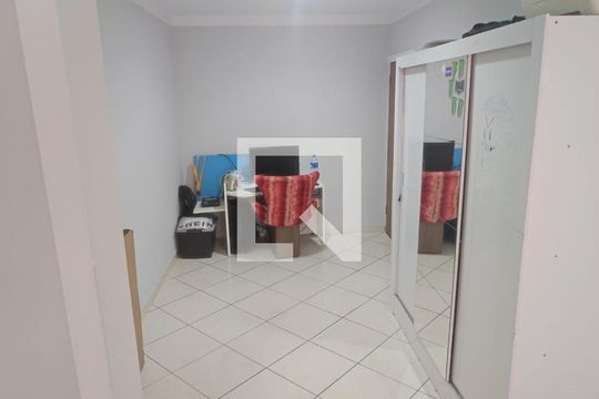 Casa à venda com 2 quartos, 180m² em Jardim Santa Cecilia, Guarulhos