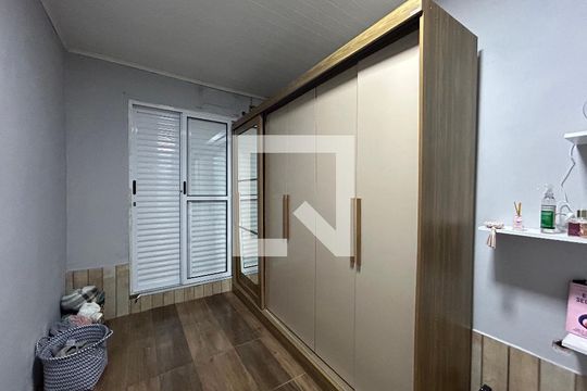 Quarto 1 de casa para alugar com 1 quarto, 200m² em Vicentina, São Leopoldo