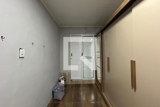 Quarto 1 de casa para alugar com 1 quarto, 200m² em Vicentina, São Leopoldo