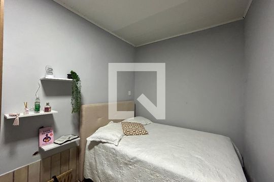 Quarto 1 de casa para alugar com 1 quarto, 200m² em Vicentina, São Leopoldo