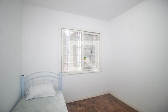 Quarto de apartamento para alugar com 4 quartos, 148m² em Centro Histórico, Porto Alegre