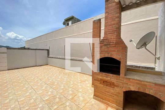 Casa à venda com 2 quartos, 300m² em Higienópolis, Rio de Janeiro