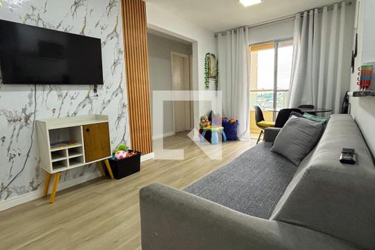 Sala de apartamento à venda com 2 quartos, 56m² em Taboão, São Bernardo do Campo