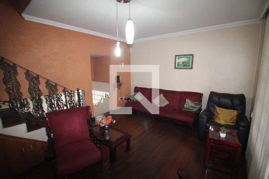 Sala 3 de casa à venda com 5 quartos, 400m² em Conjunto Agua Branca, Contagem
