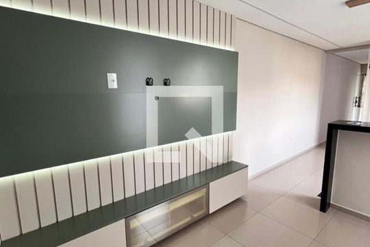 Apartamento para alugar com 2 quartos, 98m² em Cabral, Contagem