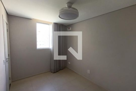 Apartamento para alugar com 2 quartos, 98m² em Cabral, Contagem