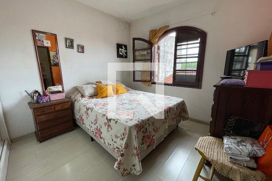 Quarto 1 de casa para alugar com 4 quartos, 180m² em Vila Lageado, São Paulo