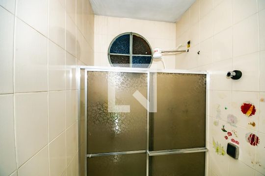 Casa para alugar com 3 quartos, 320m² em Santa Monica, Belo Horizonte