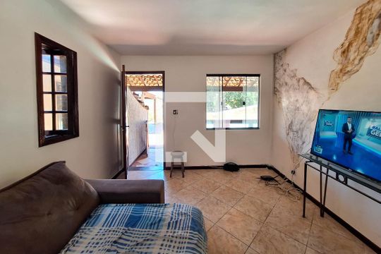 Sala 2 de casa à venda com 6 quartos, 3000m² em Maria Paula, Niterói